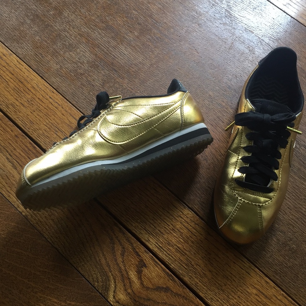 Nike Cortez Sneakers